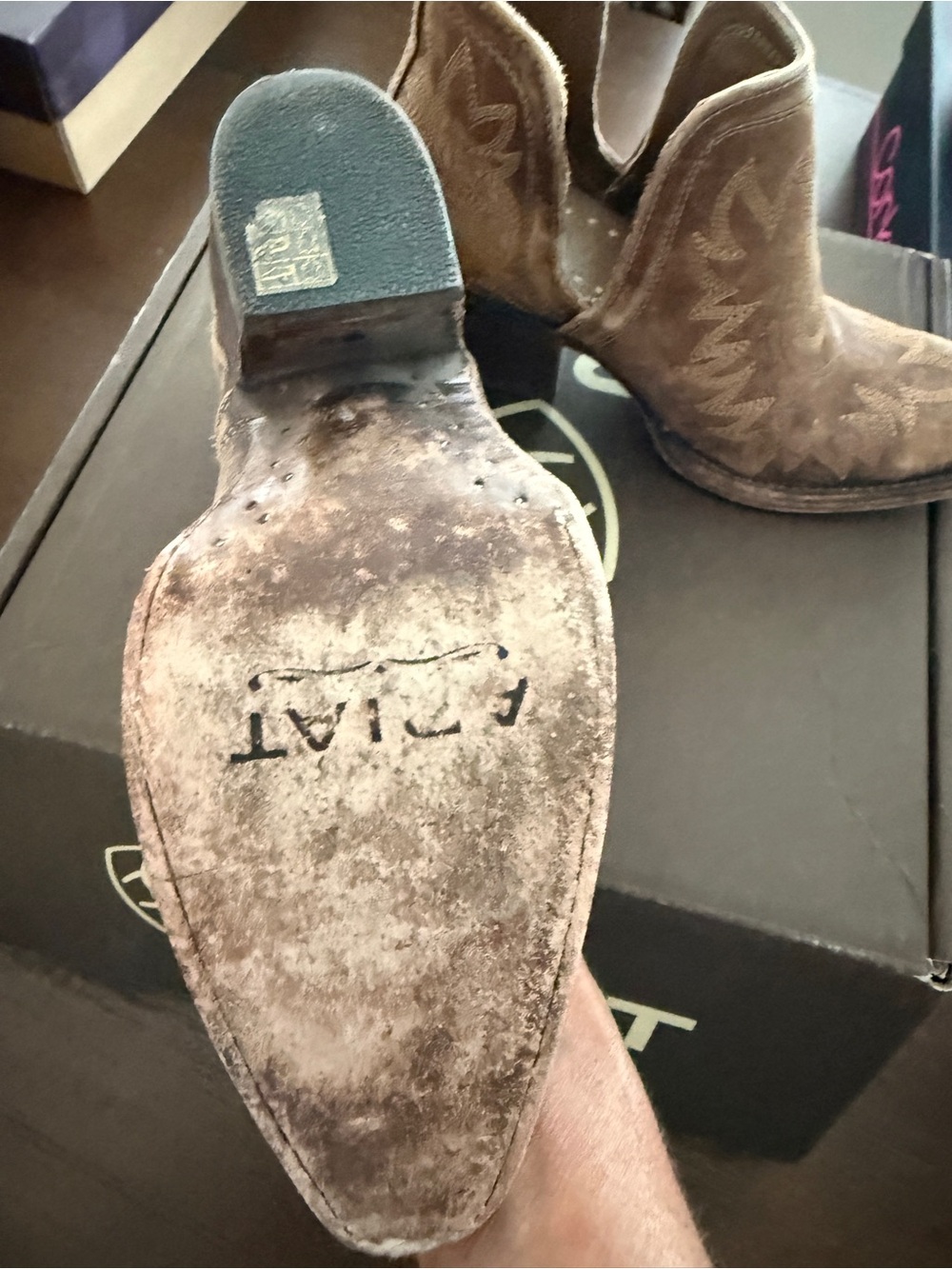 Ariat Dixon booties - Picture 2 of 3